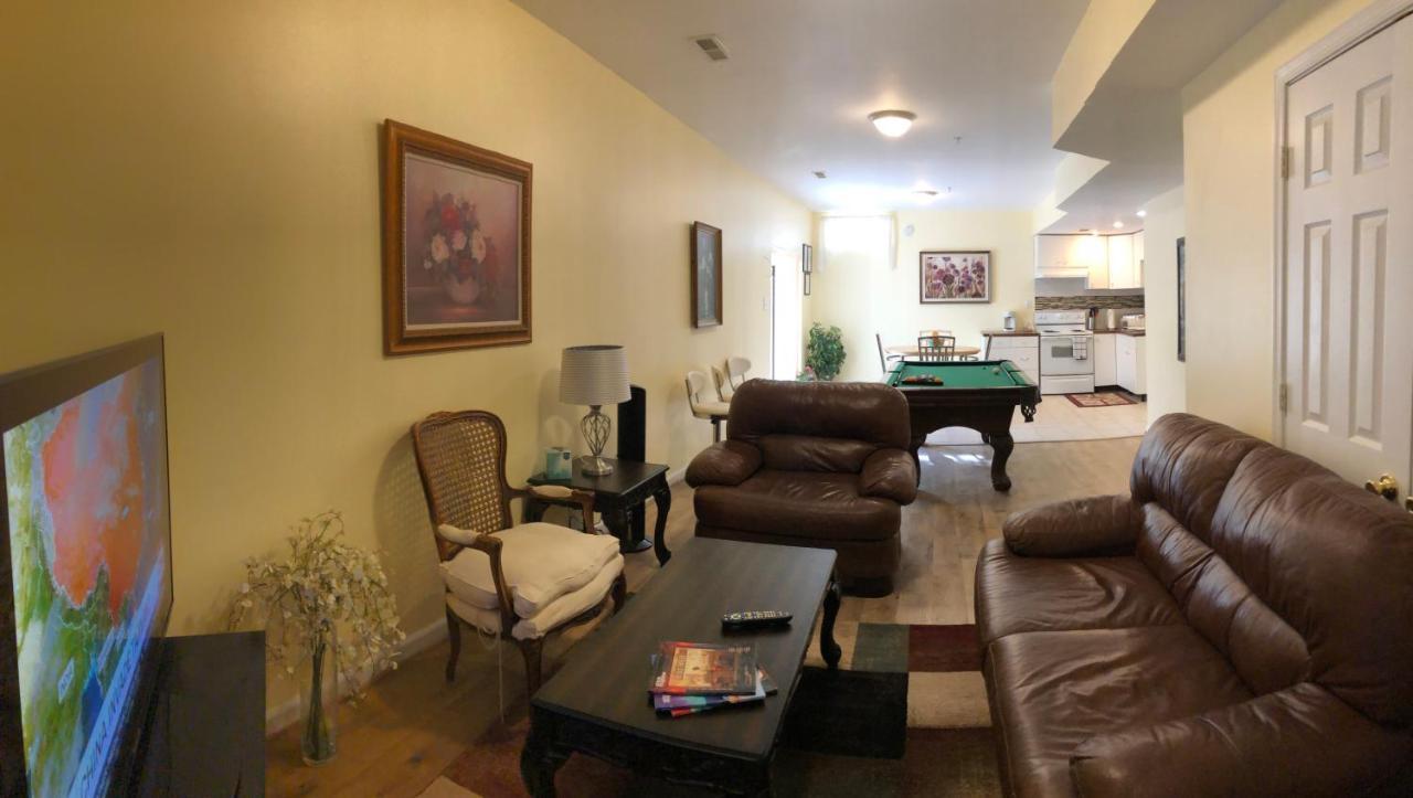 Two Bedroom Apartment In Single Family Home Fort Washington Exterior photo